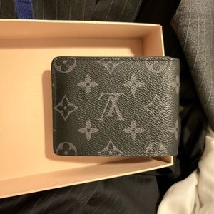 Louis Vuitton Wallet 2022 Monogram Eclipse black & grey, bill & card holder